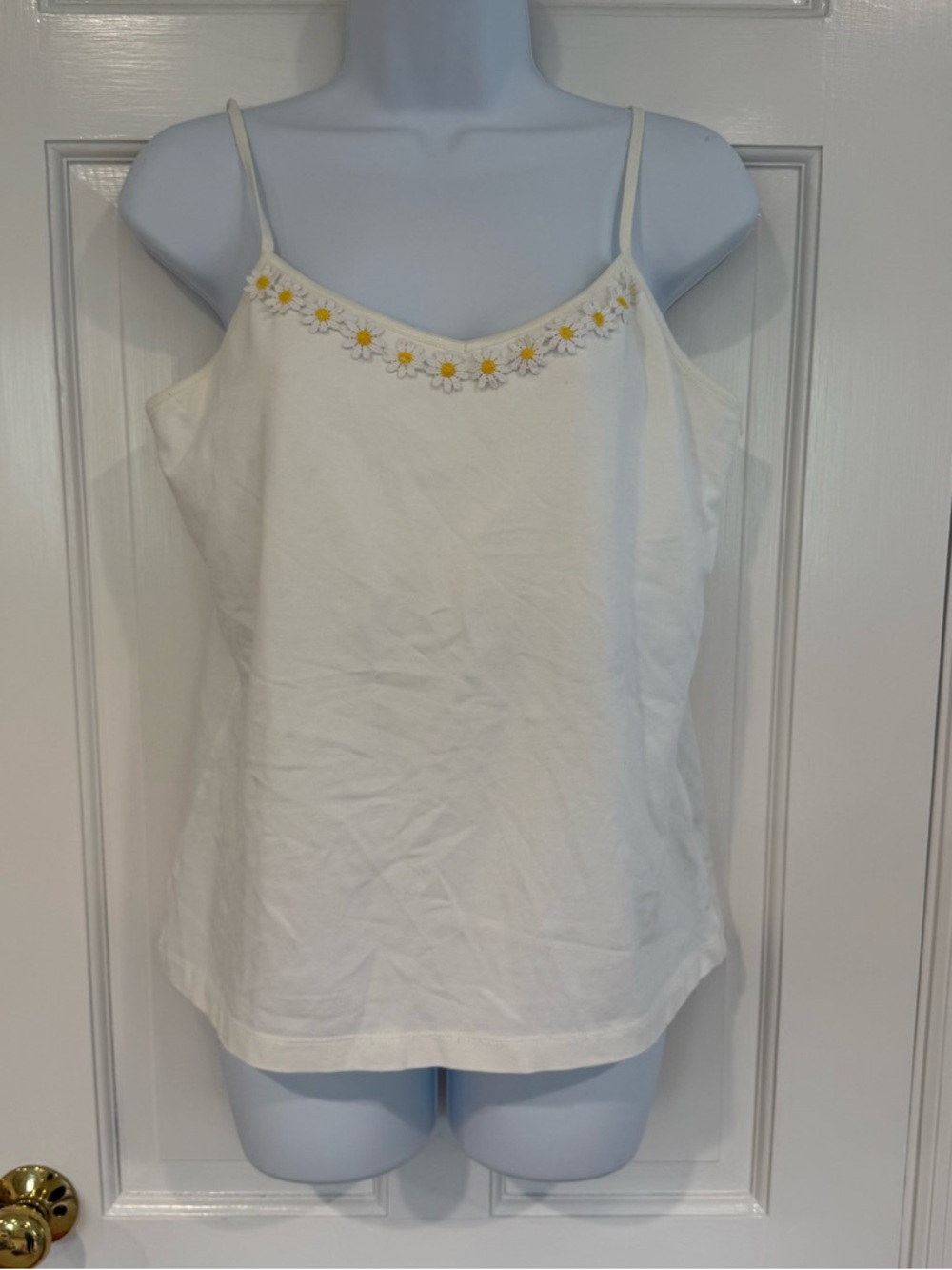 Lilly Pulitzer White Daisy-Embroidered Spaghetti Strap Camisole